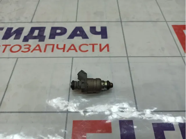 Форсунка инжекторная электрическая Volkswagen Golf Plus (Mk5) 06A906031BT