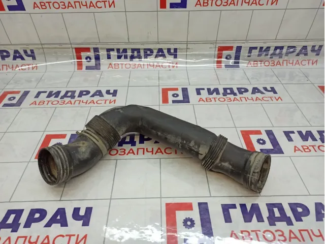 Патрубок воздушного фильтра Volkswagen Golf Plus (Mk5) 1K0129618AJ