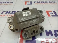 Опора КПП левая Volkswagen Golf Plus (Mk5) 1K0199555L