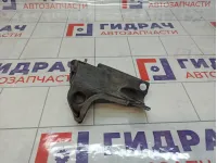 Накладка петли капота правая Volkswagen Golf Plus (Mk5) 5M0823602B