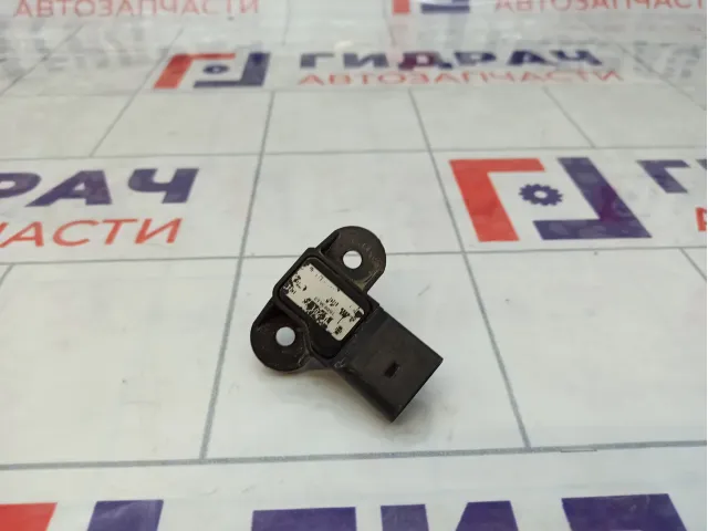 Датчик абсолютного давления Volkswagen Golf Plus (Mk5) 06B906051