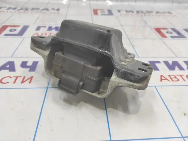 Опора КПП левая Volkswagen Jetta (A6) 1K0199555CC.