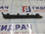 Рейка топливная (рампа) Volkswagen Jetta (A6) 036133320C.