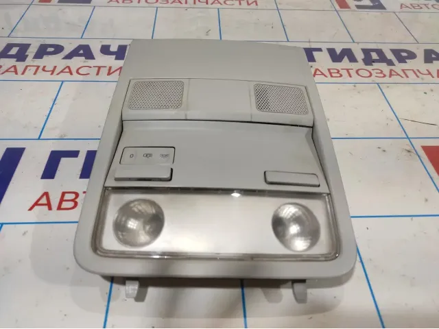 Плафон салонный Volkswagen Jetta (A6) 1K0947105P.