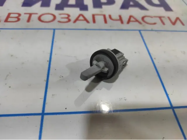 Датчик температуры воздуха Volkswagen Jetta (A6) 1K0907543G.