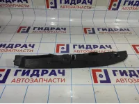 Пыльник крыла переднего правого Volkswagen Jetta (A6) 5C6821112.
