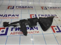 Воздуховод радиатора правый Volkswagen Jetta (A6) 5C6121284.