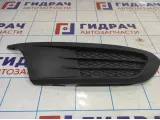 Решетка в бампер правая Volkswagen Jetta (A6) 5C6853666.