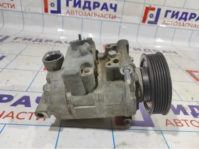 Компрессор кондиционера Volkswagen Jetta (A6) 1K0820859T.