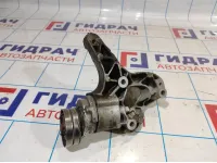 Кронштейн кондиционера Volkswagen Jetta (A6) 1K0260885B.