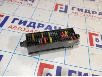 Блок предохранителей салонный Volkswagen Jetta (A6) 000937615.