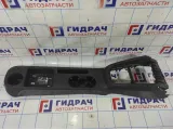 Консоль Volkswagen Jetta (A6) 5C7863241L82V.
