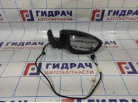 Зеркало правое электрическое Volkswagen Jetta (A6) 5C7857508R.