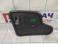 Заглушка двери передней правой Volkswagen Jetta (A6) 5C6837916B.