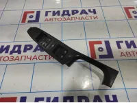 Блок управления стеклоподъемниками Volkswagen Jetta (A6) 1K4959857B.
