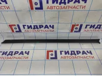 Уплотнитель стекла двери задней правой Volkswagen Jetta (A6) 5C6839479.