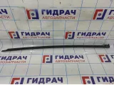 Накладка стекла двери задней правой Volkswagen Jetta (A6) 5C68394785AP.