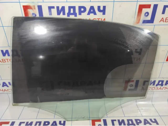 Стекло двери задней левой Volkswagen Jetta (A6) 5CU845025.