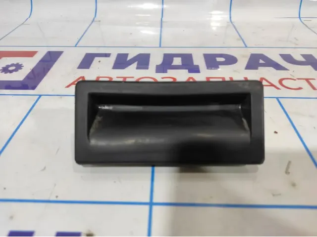 Кнопка открывания багажника Volkswagen Jetta (A6) 5N0827566T.