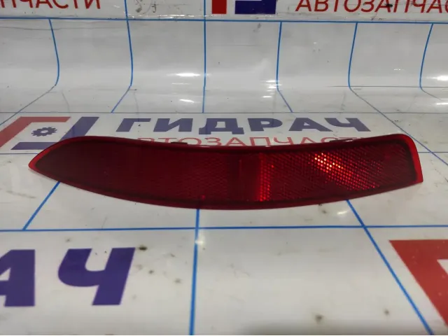 Отражатель в бампер задний левый Volkswagen Jetta (A6) 5C6945105A.