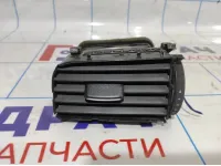 Дефлектор воздушный левый Volkswagen Jetta (A6) 5C6819703.