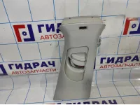 Обшивка стойки средняя правая верхняя Volkswagen Jetta (A6) 5C6867244Y20.