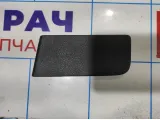 Накладка на консоль Volkswagen Jetta (A6) 5C6864229. В ящик.