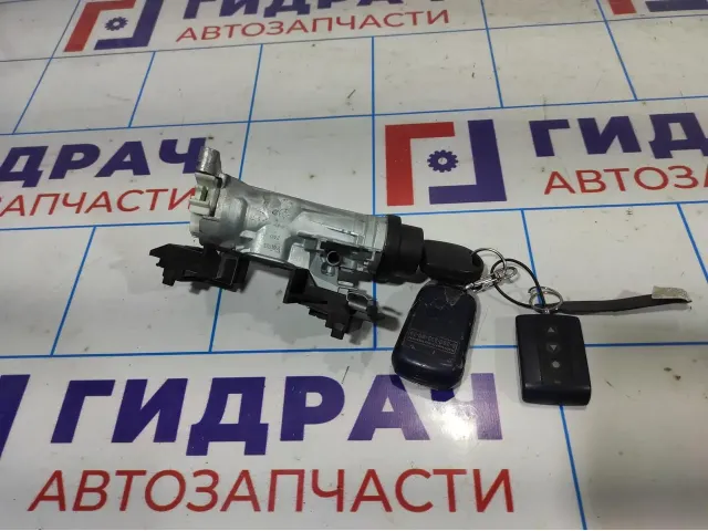Замок зажигания Volkswagen Jetta (A6) 1K0905851B.