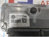 Блок управления двигателем Volkswagen Jetta (A6) 03C906014ER.