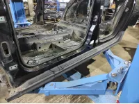 Порог со стойкой левый Volkswagen Jetta (A6) .
