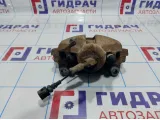 Суппорт тормозной передний левый Volkswagen Jetta (A6) 1K0615123E