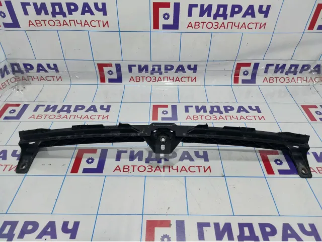 Направляющая переднего бампера центральная Volkswagen Jetta (A6) 5C6805706D
