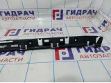 Кронштейн заднего бампера Volkswagen Jetta (A6) 5C6807863