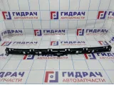 Кронштейн заднего бампера Volkswagen Jetta (A6) 5C6807863