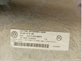 Обшивка багажника левая Volkswagen Jetta (A6) 5C6867427B1BS