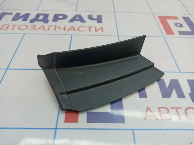 Накладка фонаря заднего левого Volkswagen Jetta (A6)