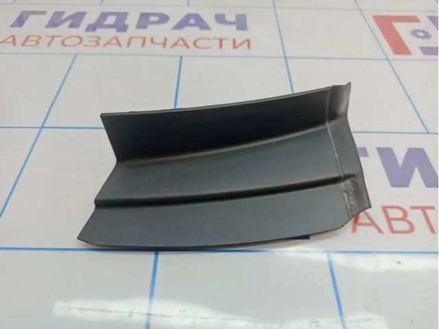 Накладка фонаря заднего правого Volkswagen Jetta (A6)