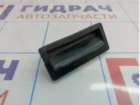 Кнопка открывания багажника Volkswagen Jetta (A6) 5N0827566T