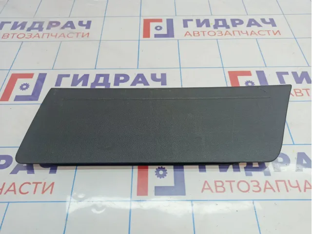 Заглушка обшивки багажника Volkswagen Jetta (A6) 5C68674629B9