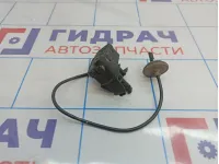 Активатор замка крышки бензобака Volkswagen Jetta (A6) 5C6810773B