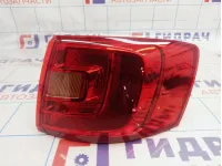 Фонарь задний наружный правый Volkswagen Jetta (A6) 5C6945096E