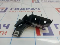 Кронштейн центральной консоли правый Volkswagen Jetta (A6) 5C7863144A