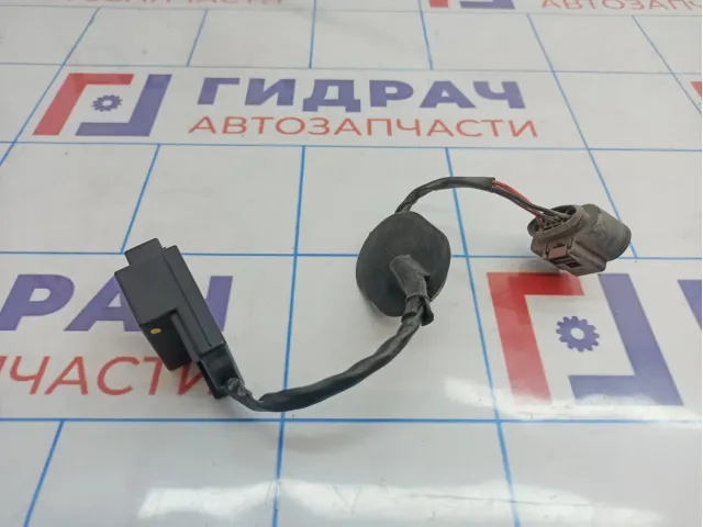 Реле электробензонасоса Volkswagen Jetta (A6) 1K0906093F