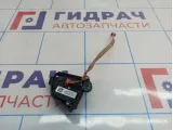 Блок кнопок в рулевое колесо Volkswagen Jetta (A6) 5C0959537YQV