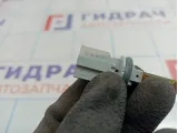 Датчик температуры воздуха Volkswagen Jetta (A6) 1K0907543E