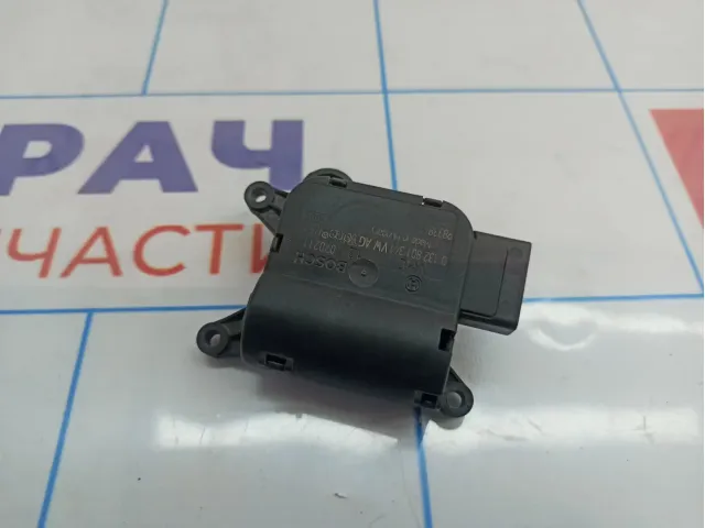 Моторчик заслонки отопителя Volkswagen Jetta (A6) 1K0907511B