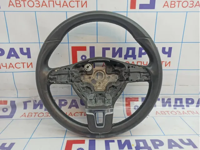 Рулевое колесо Volkswagen Jetta (A6) 5C0419091KUSZ