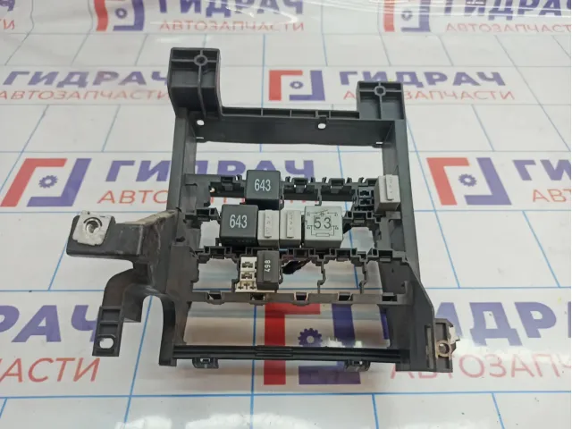 Блок реле Volkswagen Jetta (A6) 5C0907371