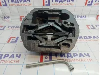 Домкрат Volkswagen Jetta (A6) 5C0011031A