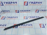 Уплотнитель стекла двери передней правой внутренний Volkswagen Jetta (A6) 5C68374805AP